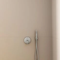 Ideal Standard Brausehalter Idealrain Atelier Silver Rund Für HB + Schlauch -Grohe || Ideal Standard || Wenko Verkaufsgeschäft 887446 3049 5